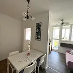 Lilly Lägenhet *